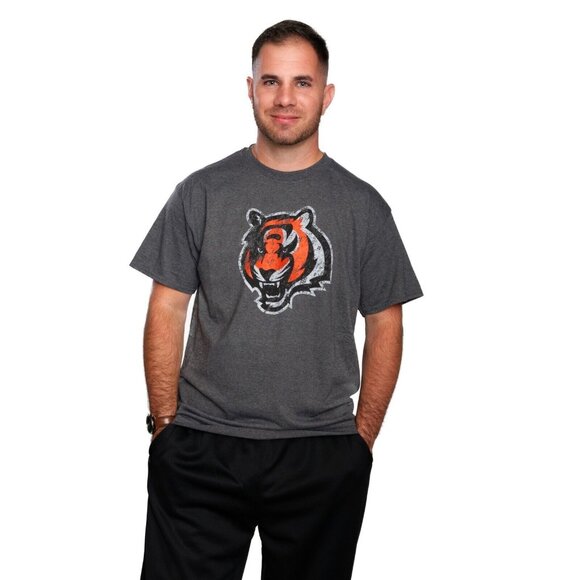 Cincinnati Bengals NFL Short Sleeve T-Shirt Large - Picture 1 of 2